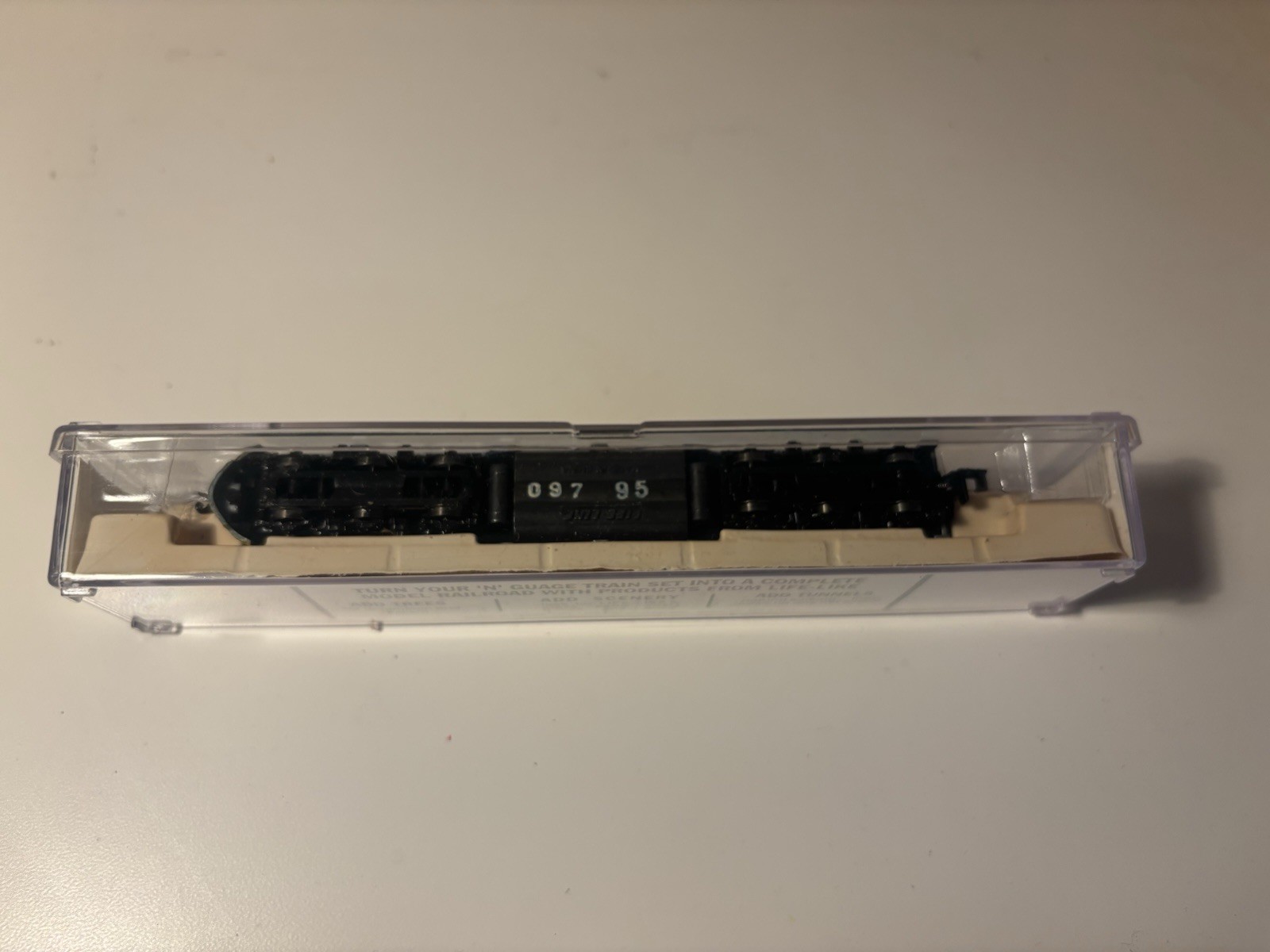 Life-Like N Scale E8 Diesel Locomotive Chesapeake & Ohio #4016 #7204 NIB