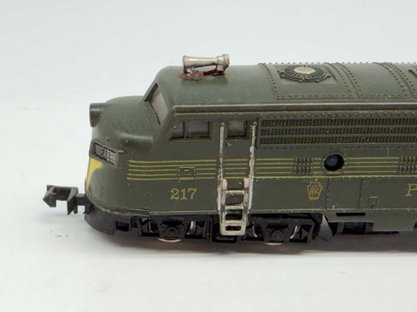 Arnold Rapido N Scale #217 Pennsylvania PRR F-9 Diesel Locomotive No Box