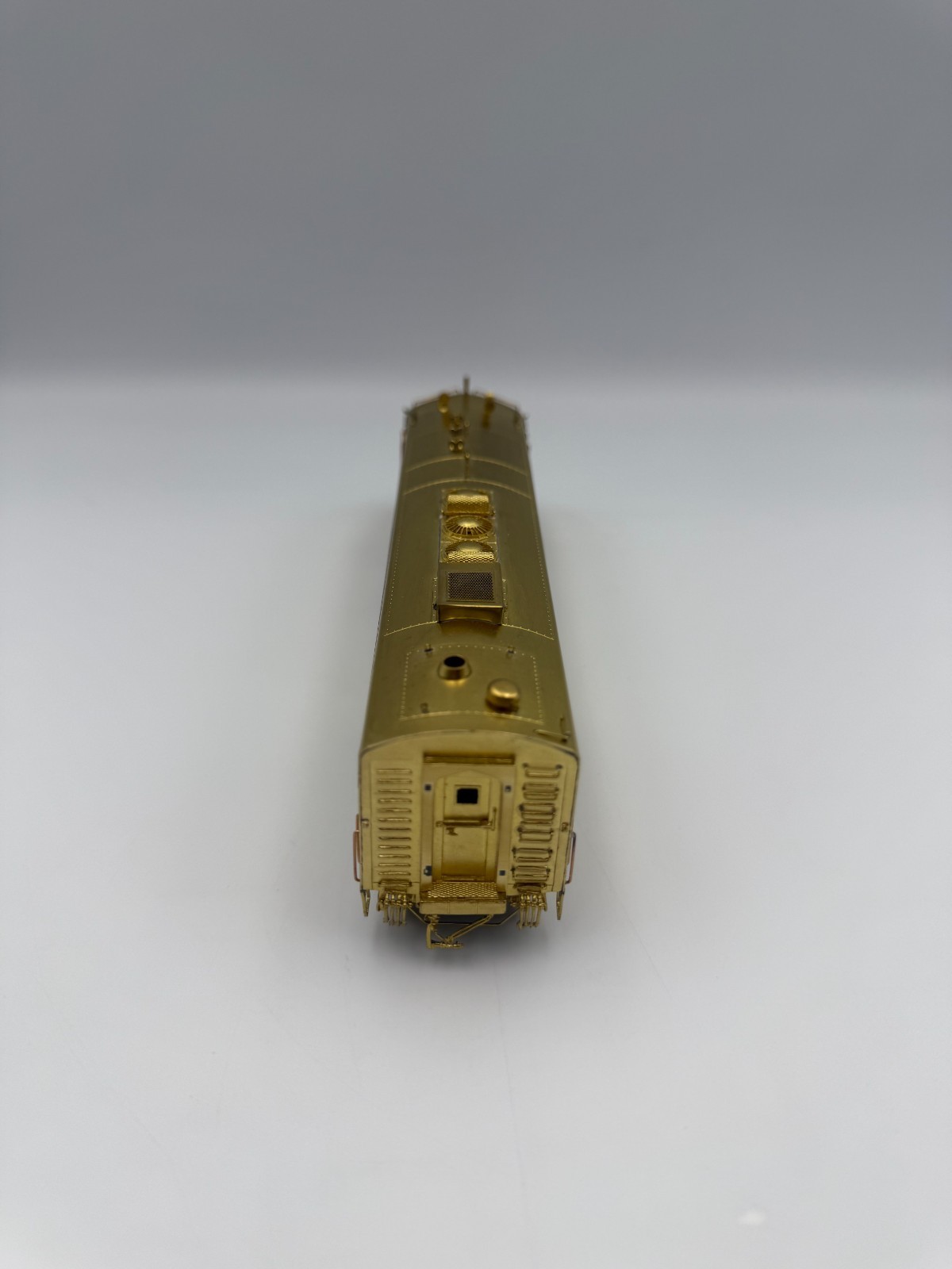 HO Overland Brass FP7 A Milwaukee Road Modernized w/Frt. Pilot. OMI-5833. IOB.