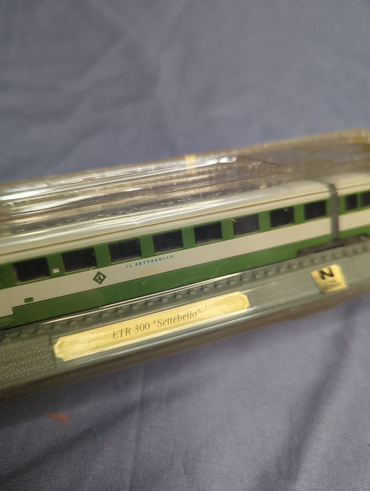 Del Prado Locomotive Italy ETR 300 Settebello N scale 1/160 New Old Stock See