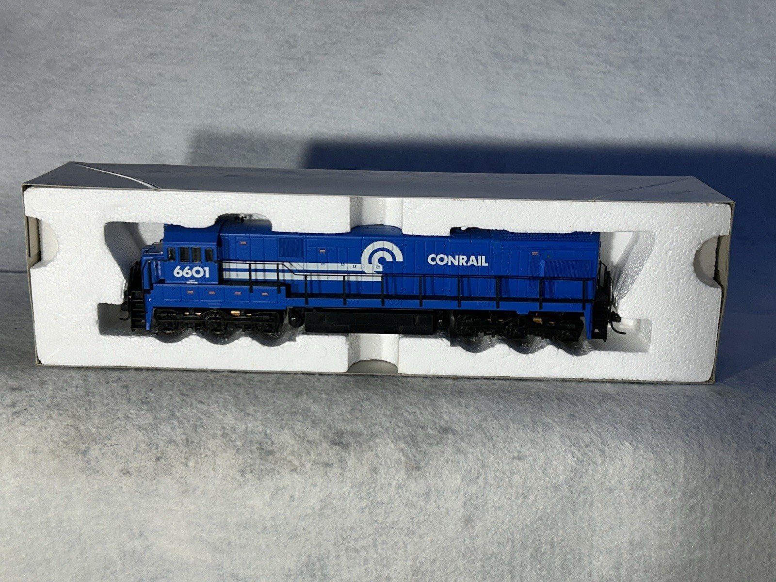 Handsome ATLAS CONRAIL C-30-7 Diesel Engine HO