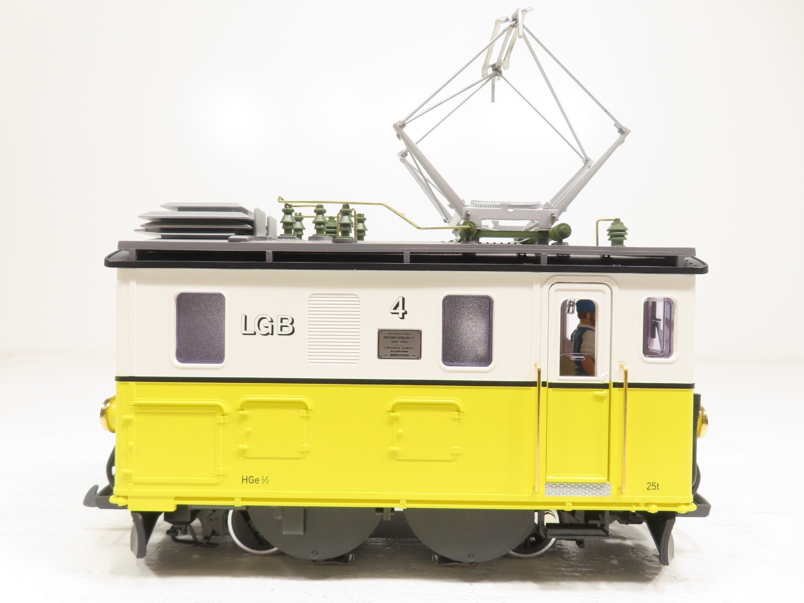 LGB 22460 G Scale Zahnrad E Lok Yellow Electric Rack Loco NIB