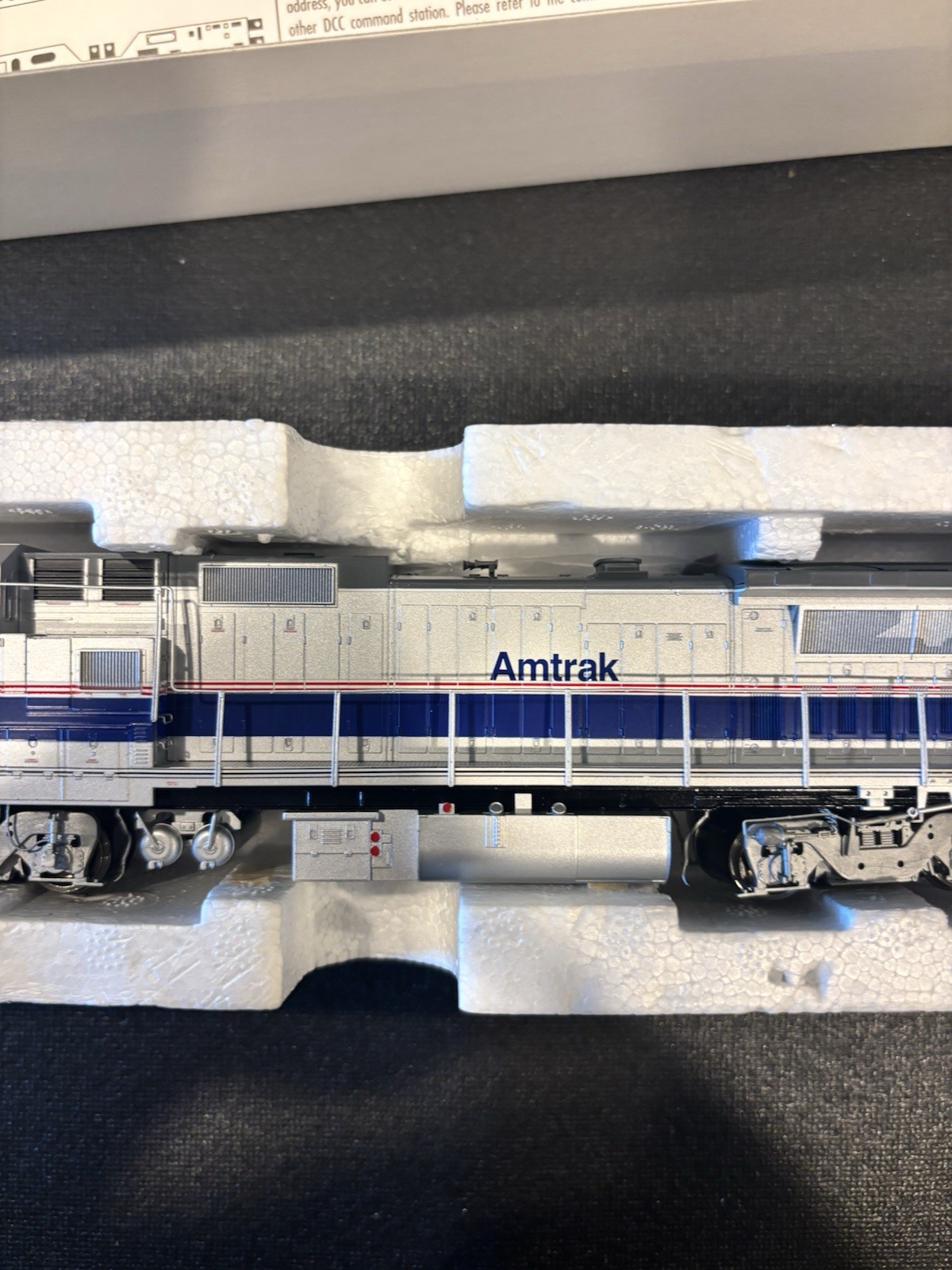 HO Atlas Master Amtrak Dash 8-32BW Locomotive with DC/DCC/Sound Road number #515