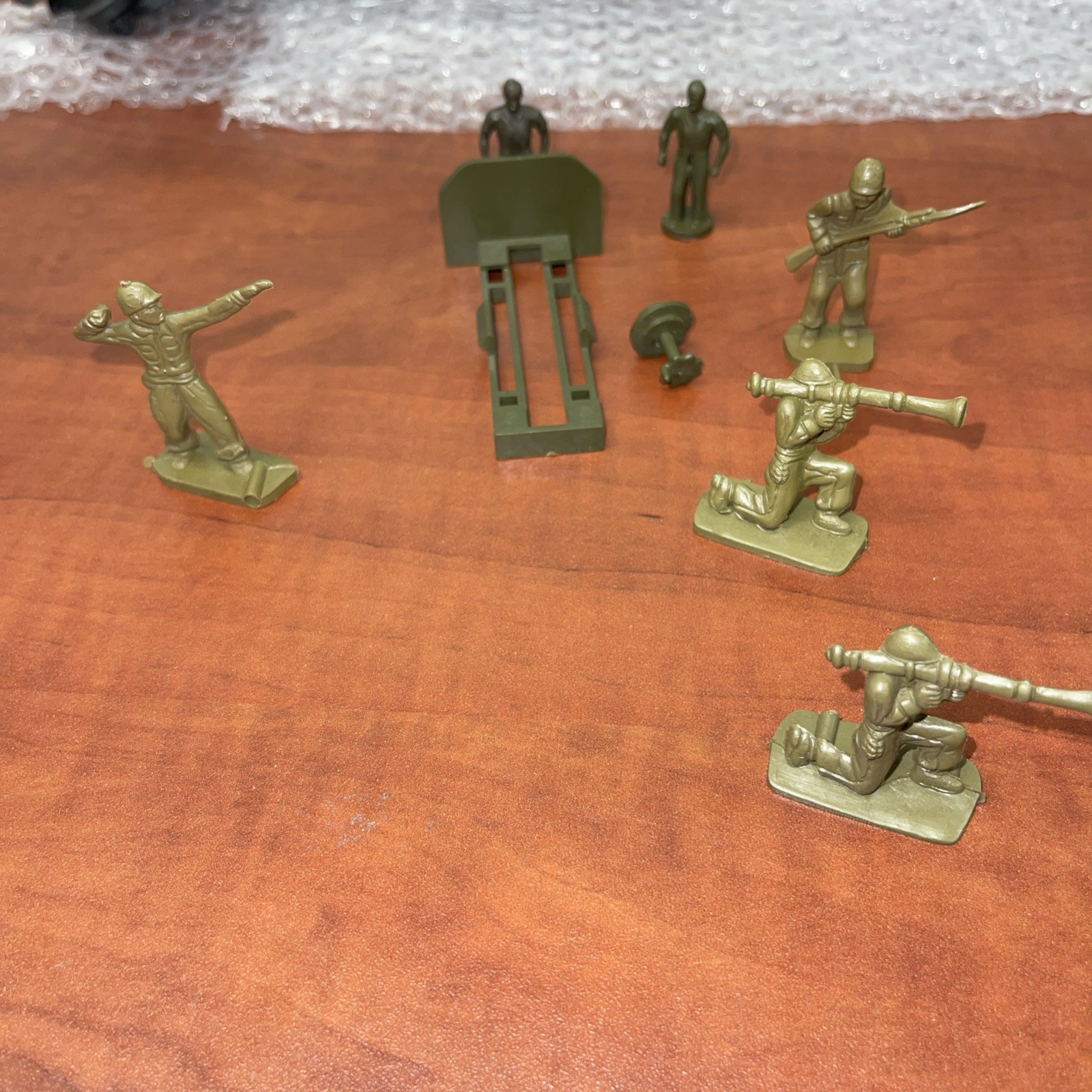 KMT Kusan Auburn Train Flat Car & Gondola Car + Misc Parts Only