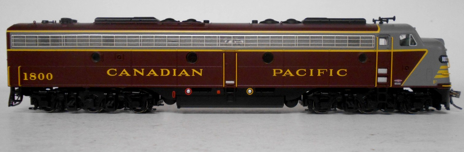 RAPIDO HO Scale E-8-A Early Scheme Silent DC Only #1800 CANADIAN PACIFIC