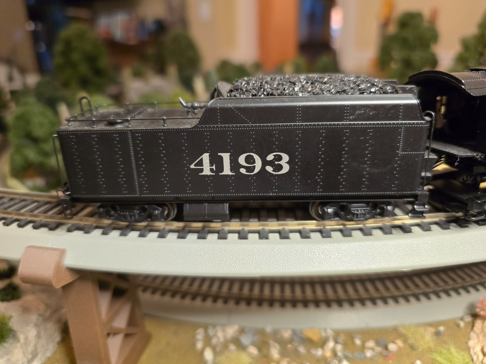 BLI7890 ATSF 2-8-4 Berkshire T1a #4193, 4-axle Tender, DCC/Sound/Smoke, Paragon4