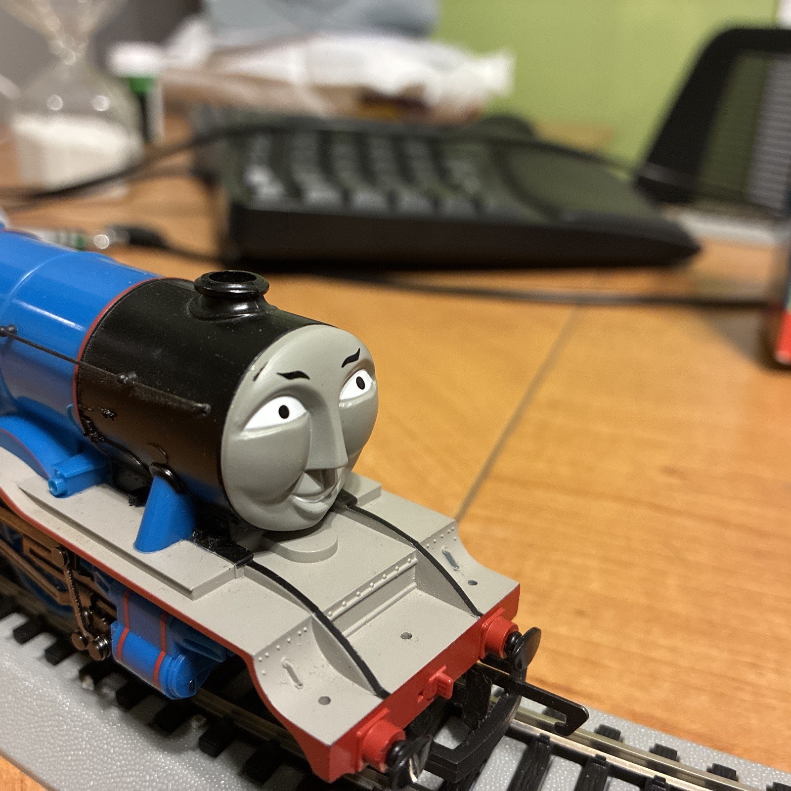 Hornby (OO) R383 Gordon The Big Blue Engine, Thomas & Friends Range.