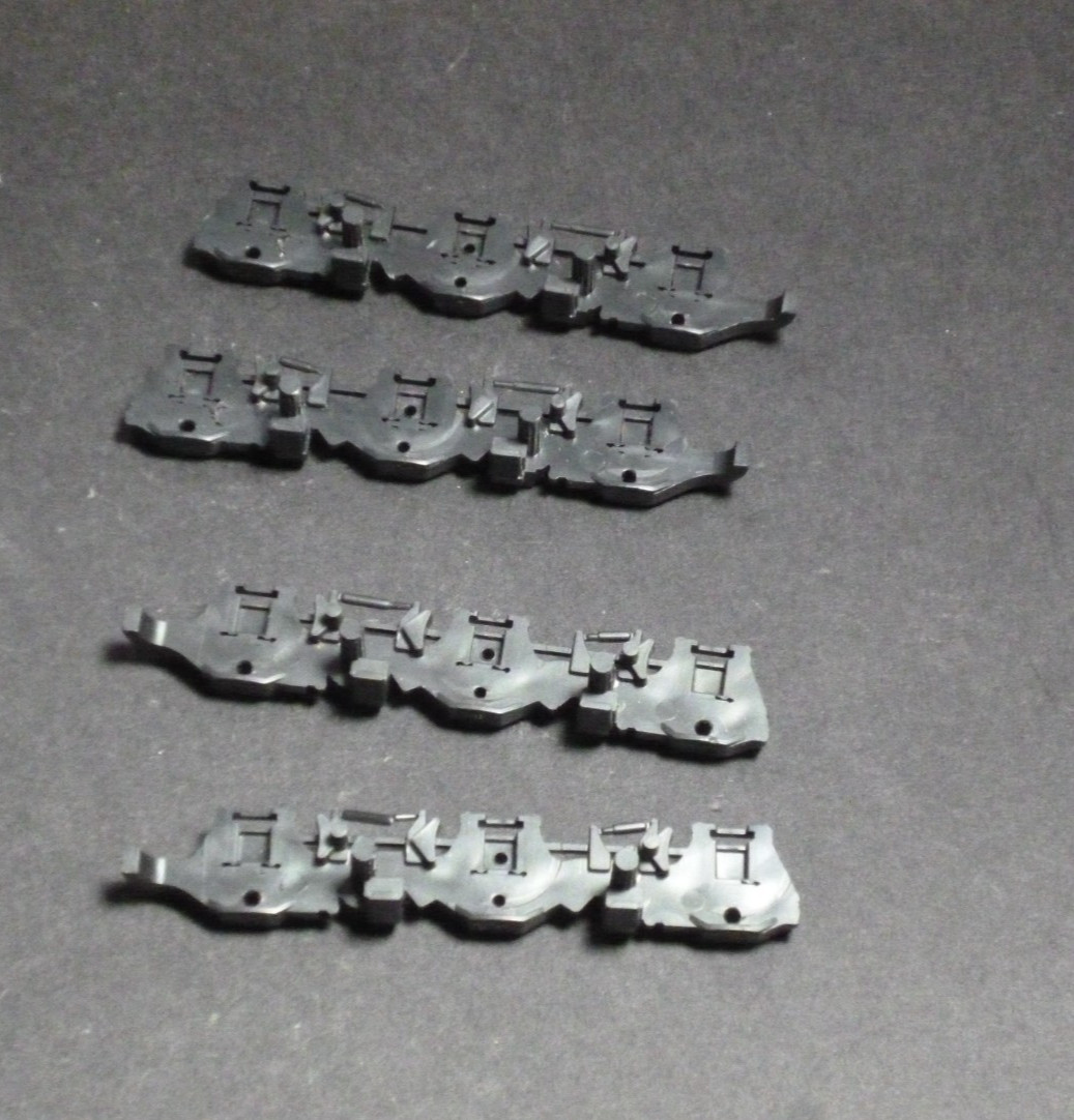 Ho Athearn Diesel locomotive SD40-2 6 wheel trucks side frames black