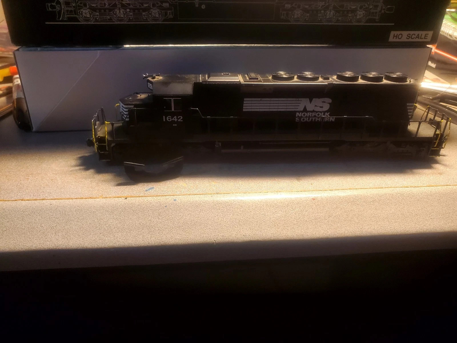 HO Kato 37-2710 NORFOLK SOUTHERN #1642 EMD SD40-2 DCC Assembled