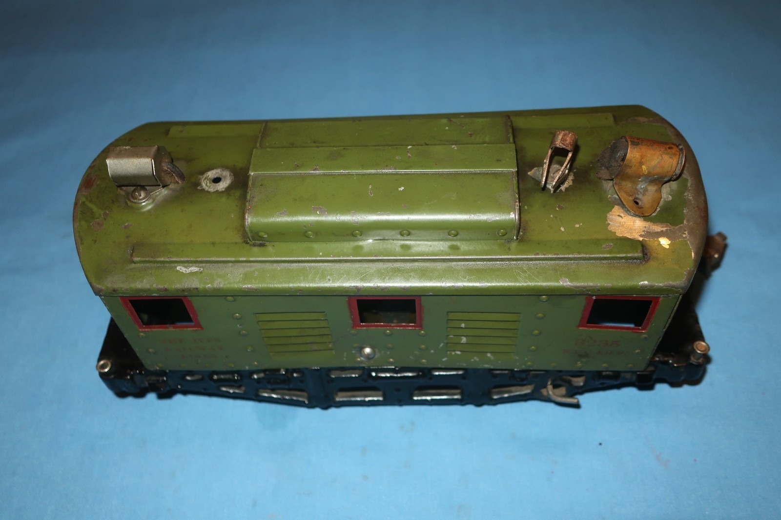 IVES #3235 Wide Gauge Electric Locomotive.