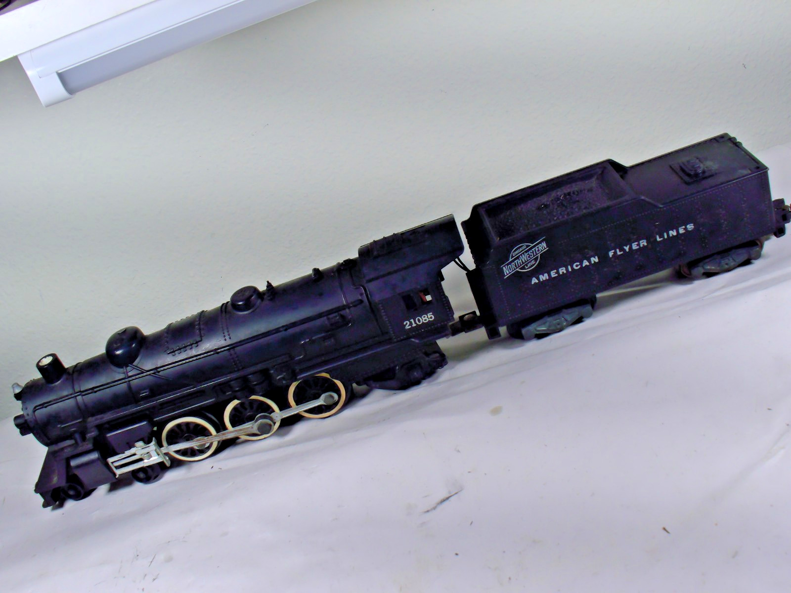 Original Vintage American Flyer S Gauge 21085 Steam Locomotive 1958-65 Runs well