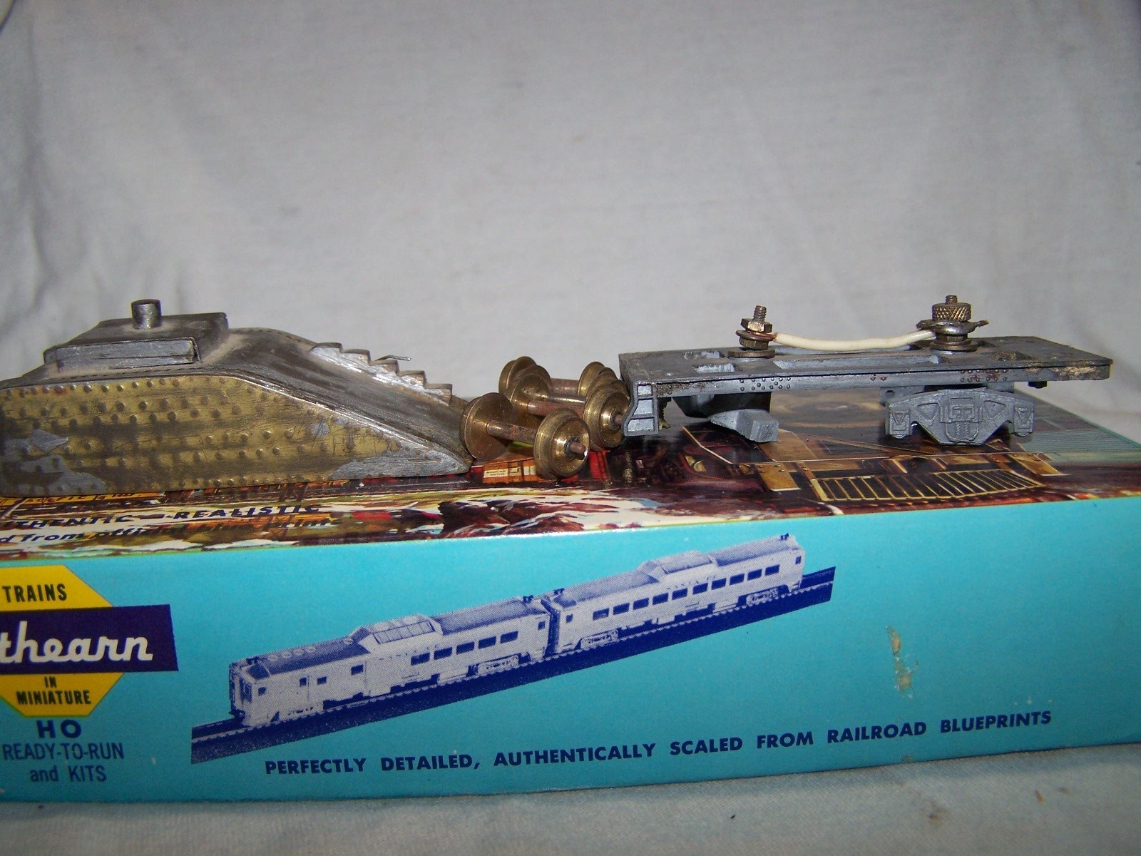 HO Scale Metal Oil Slope Back Tender