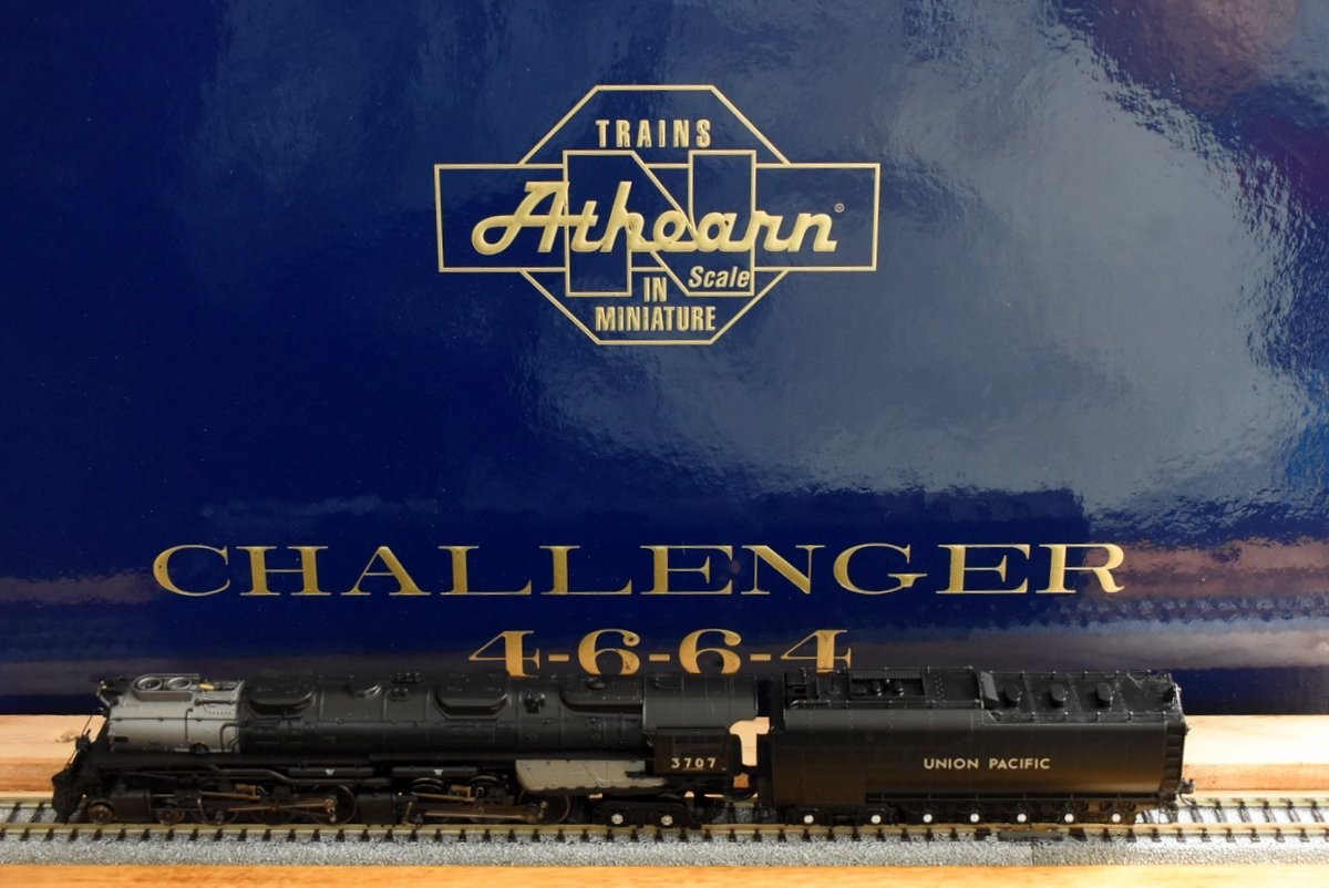 N-Athearn 22920 UP Union Pacific Challenger 4-6-6-4 #3707 Tsunami Sound DCC EX