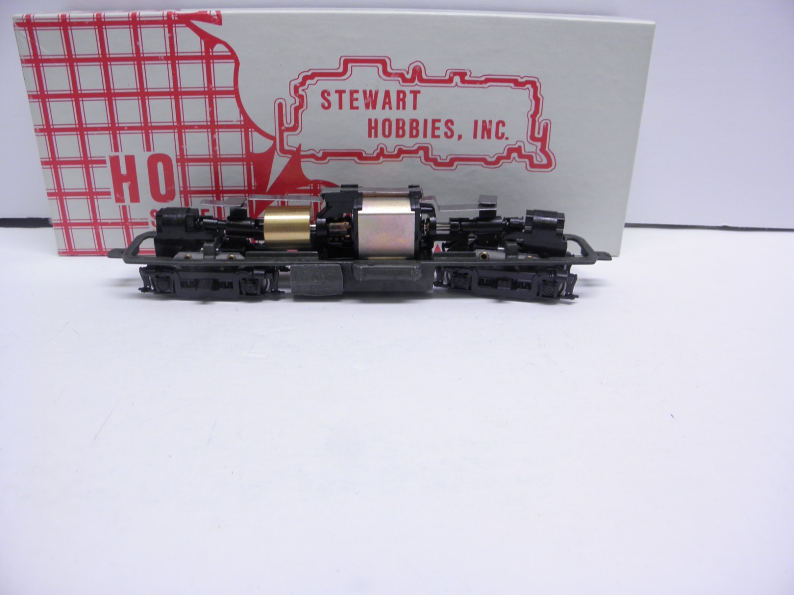 STEWART – RS-3 POWERED LOCOMOTIVE NYC HO SCALE KIT