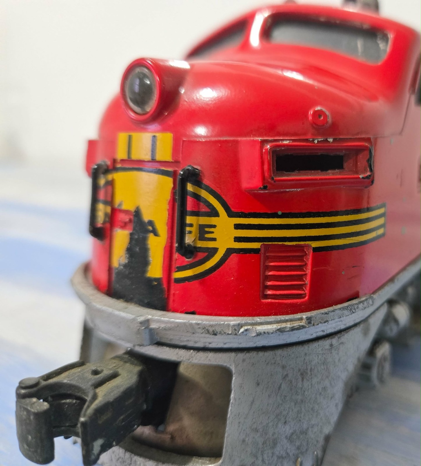 Lionel 2333 Santa Fe F3 A-A Postwar Diesel Set O Gauge Runs Excellent Video No