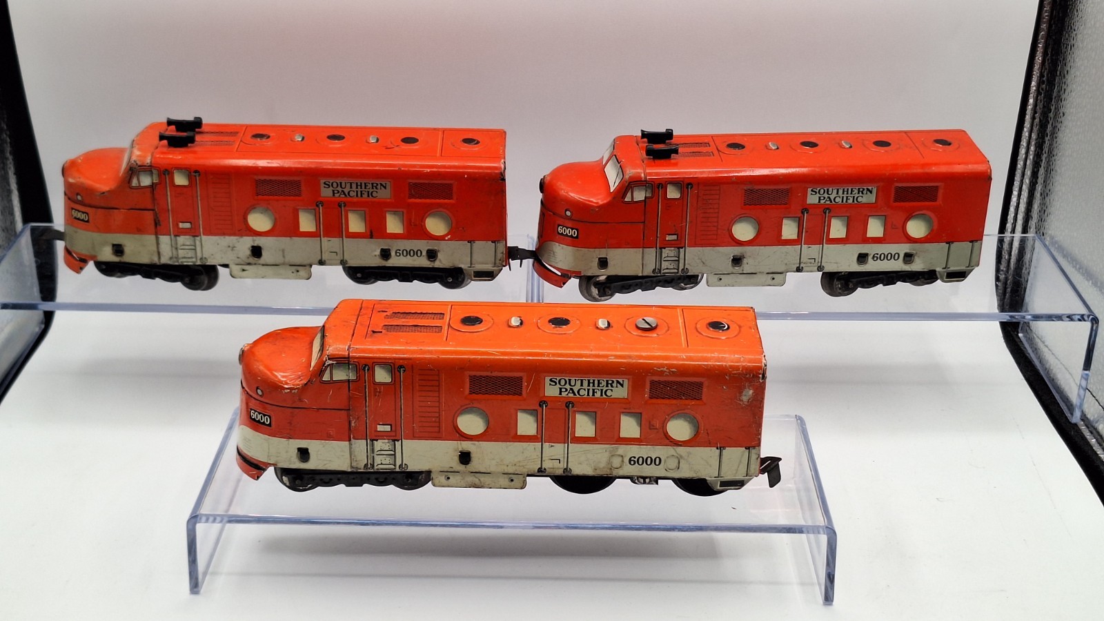 Vtg Marx O gauge Southern Pacific 6000 Powered Locomotive & 2 Dummy tested