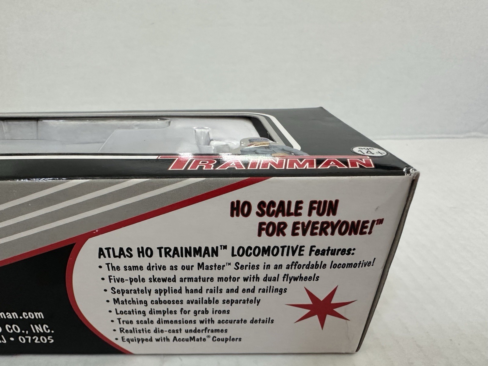 ATLAS TRAINMAN HO 10000480 GP39-2 PH1 LOCO DELAWARE & HUDSON #7401