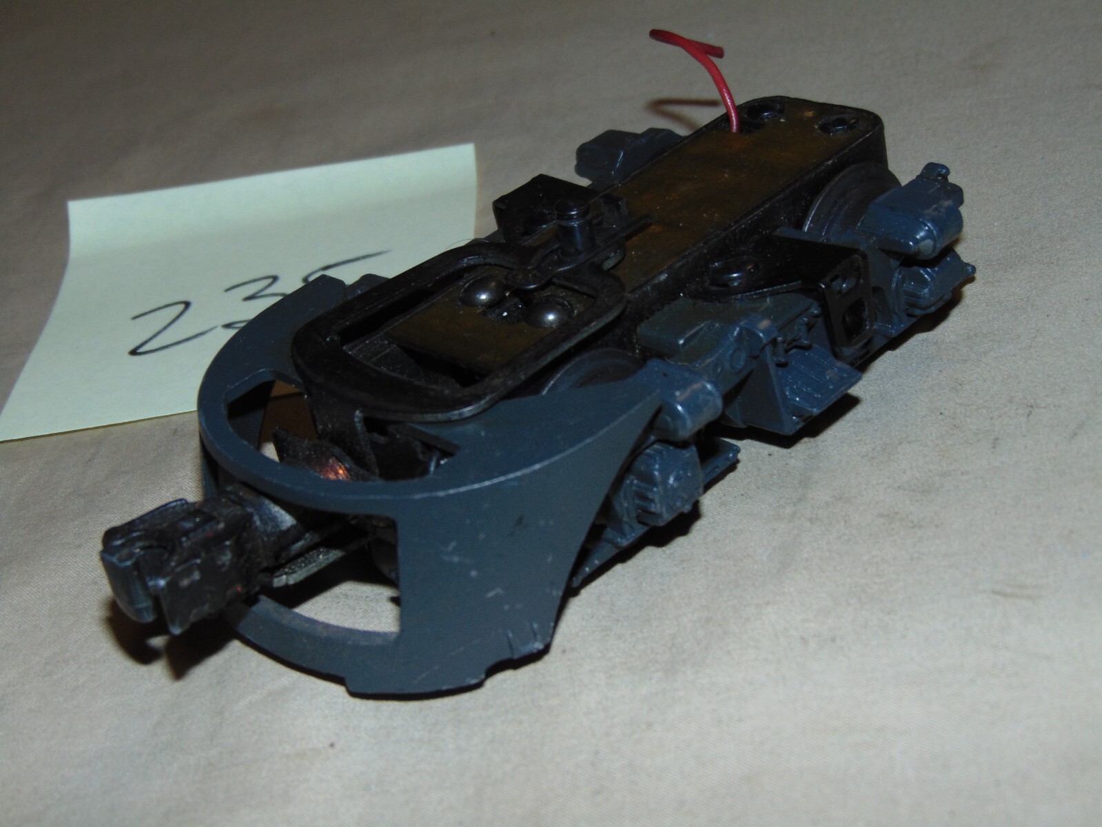 LIONEL 2344 NEW YORK CENTRAL F-3 PLAIN FRONT PLAIN COUPLER TRUCK #235