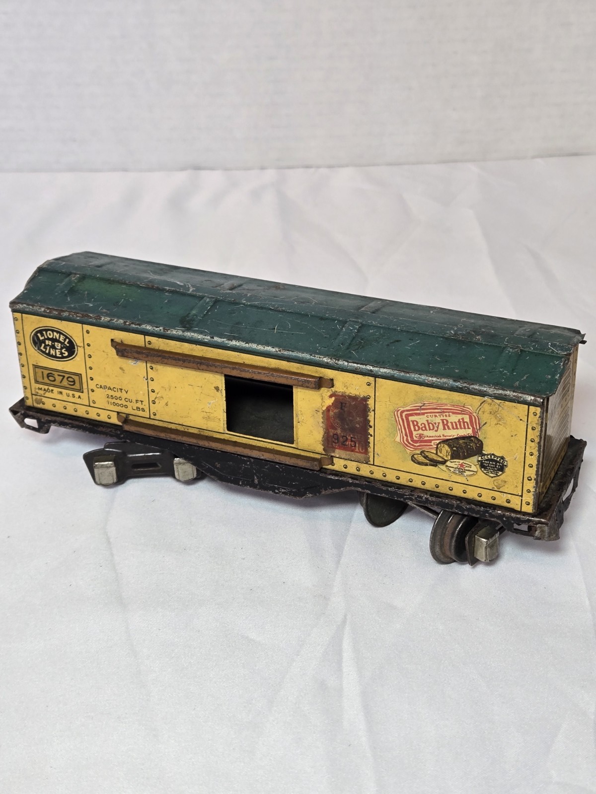 Lionel 1688 Gunmetal Locomotive Torpedo w/ Box Cars Pre-war Era Made In USA