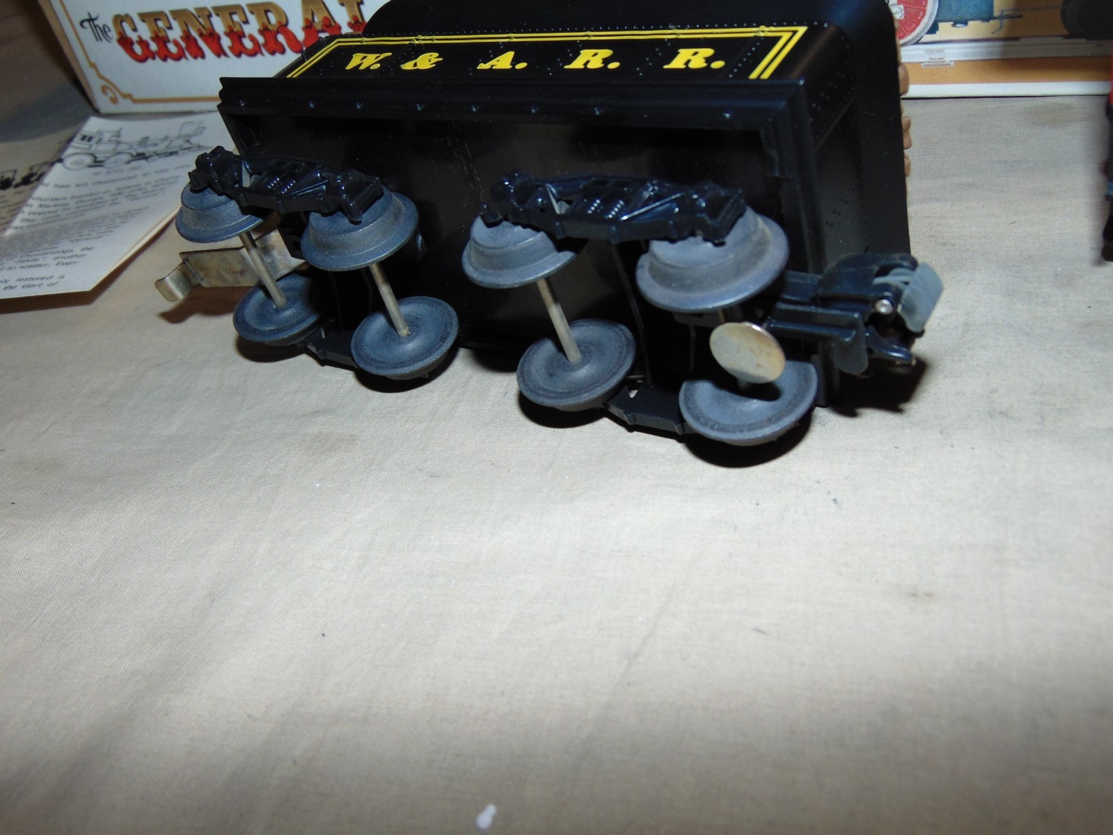 LIONEL O 8701 GENERAL STEAM ENGINE WITH SMOKE IN ORIGINAL BOX