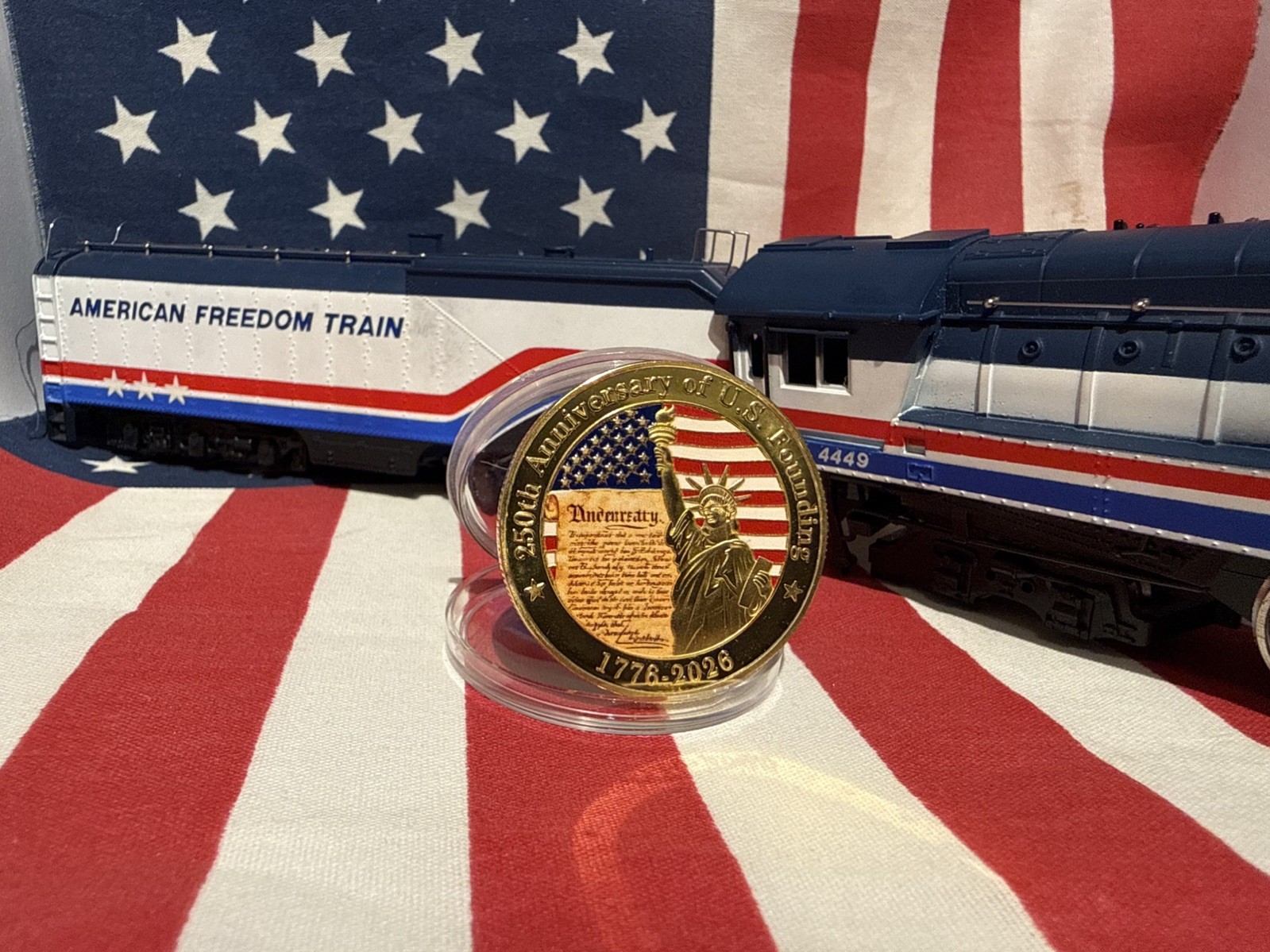 HO American Freedom Train 4-8-4 #4449 Steam Locomotive Runs Vintage