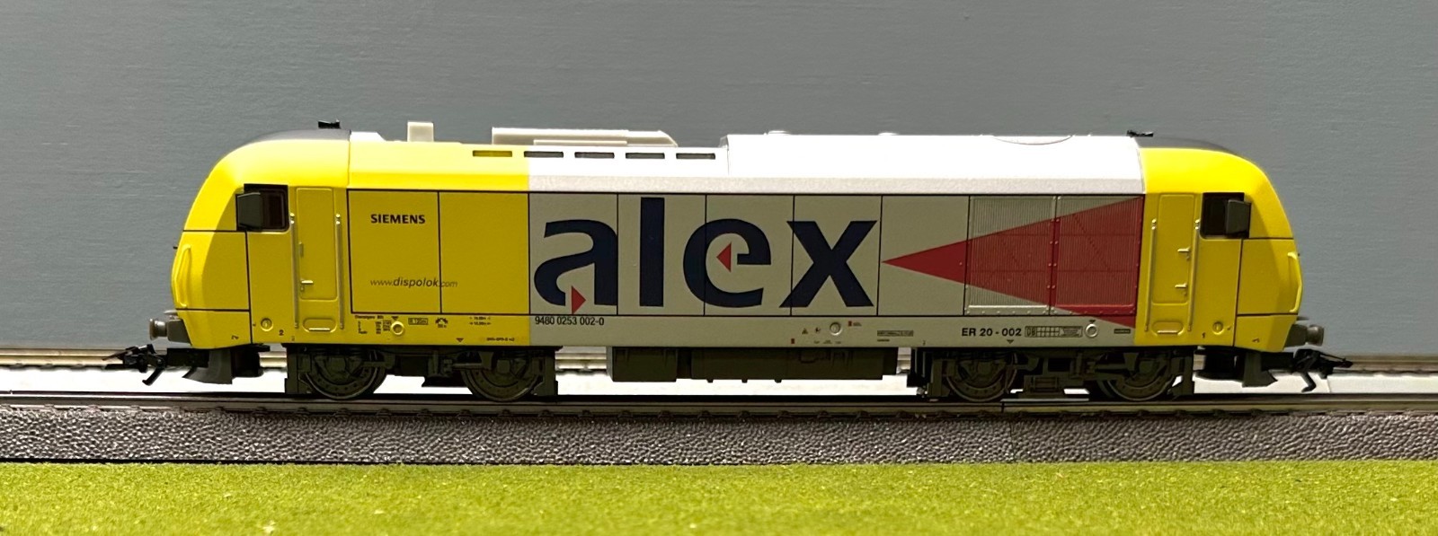 Marklin 36848 HO Analog 3-Rail AC Diesel Locomotive Alex ER20-002