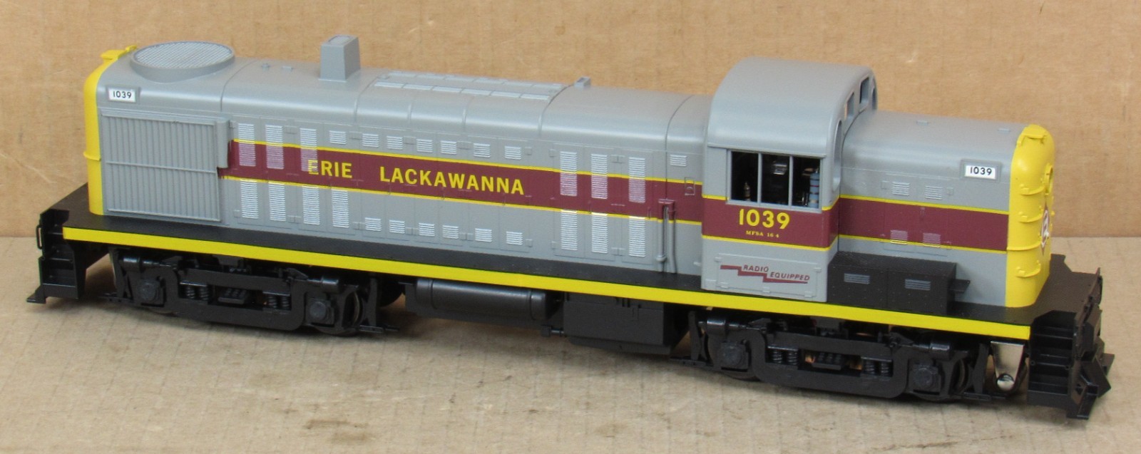 Weaver/P&D Hobby Shop 4054 Erie Lackawanna RS-3 Diesel Engine #1039 O-Gauge *
