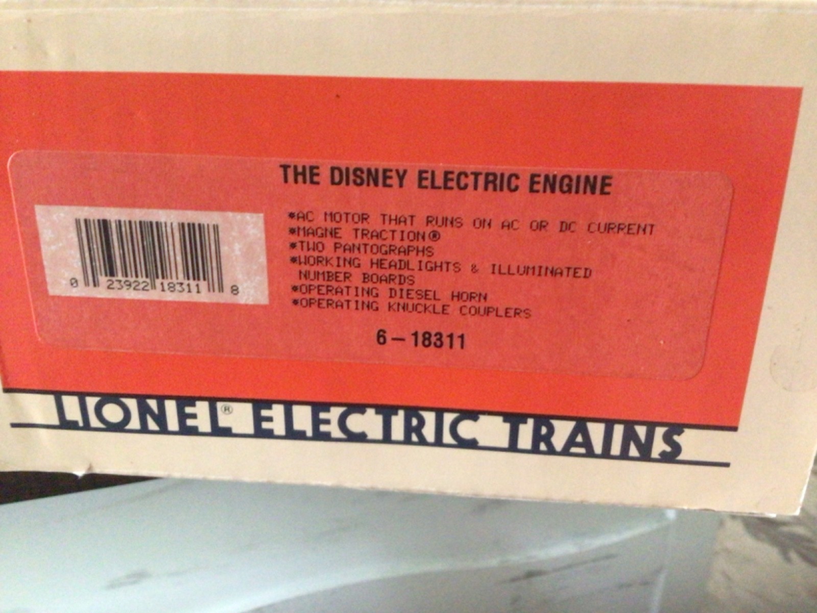 LIONEL DISNEY 1991-1996 MICKEY MOUSE EXPRESS 10 PIECE O/027-GAUGE TRAIN SET C-8