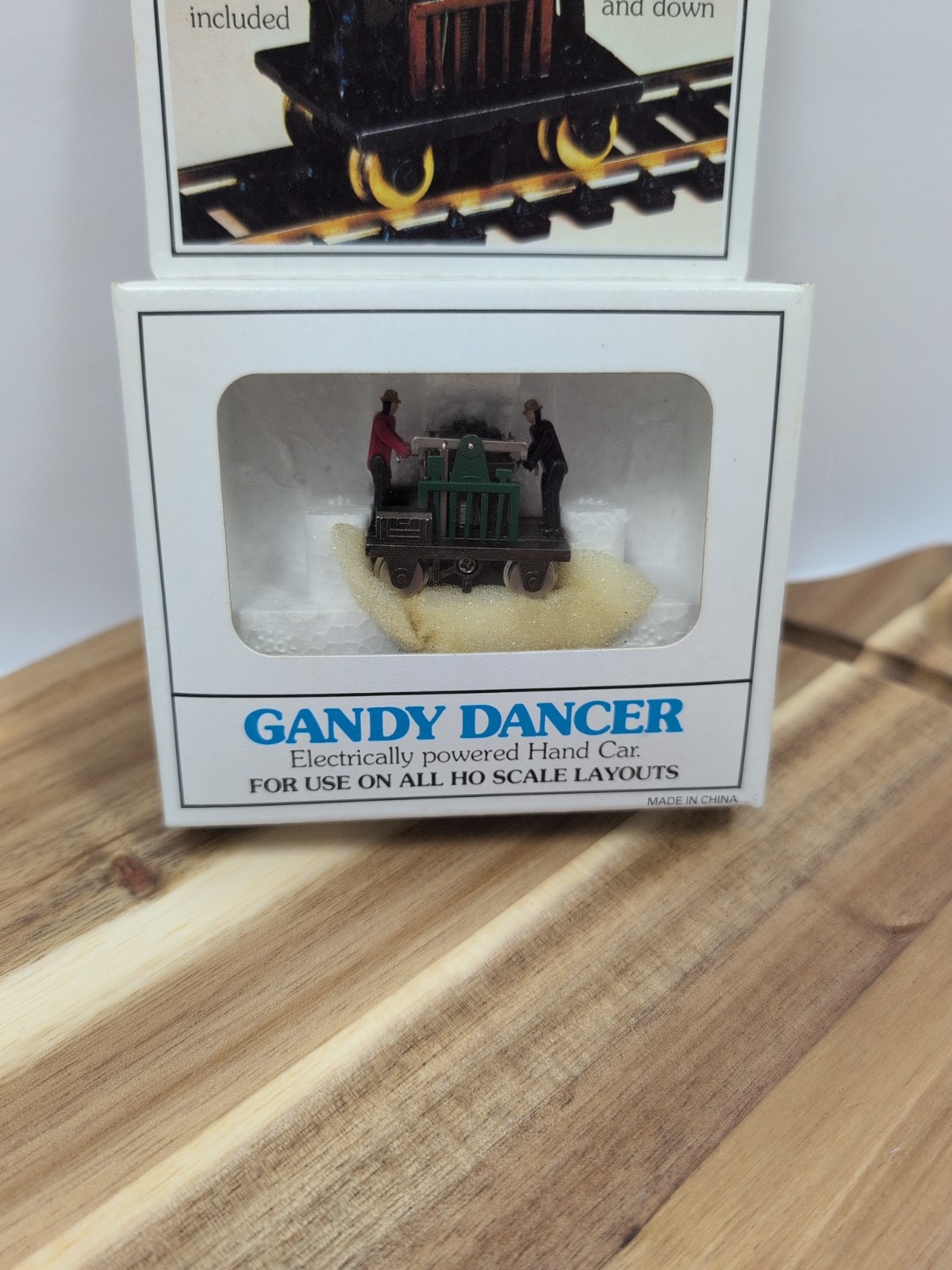 Bachmann #46202 HO Scale Gandy Dancer Powered Handcar NEW IN ORIGINAL BOX