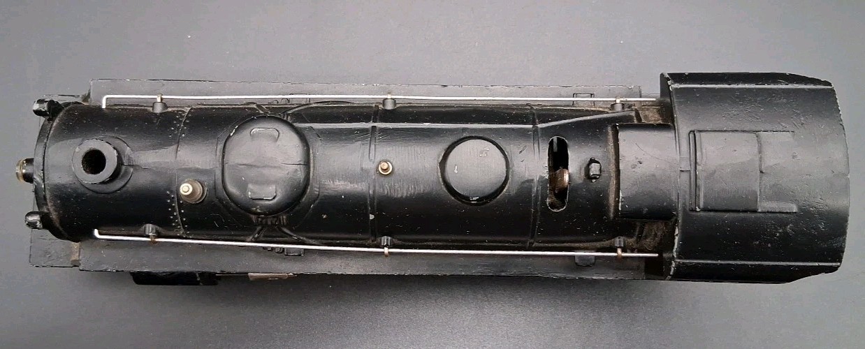 Lionel 1655 Vintage O Lines 2-4-2 Steam Locomotive with 6654W Tender NOT WORKING