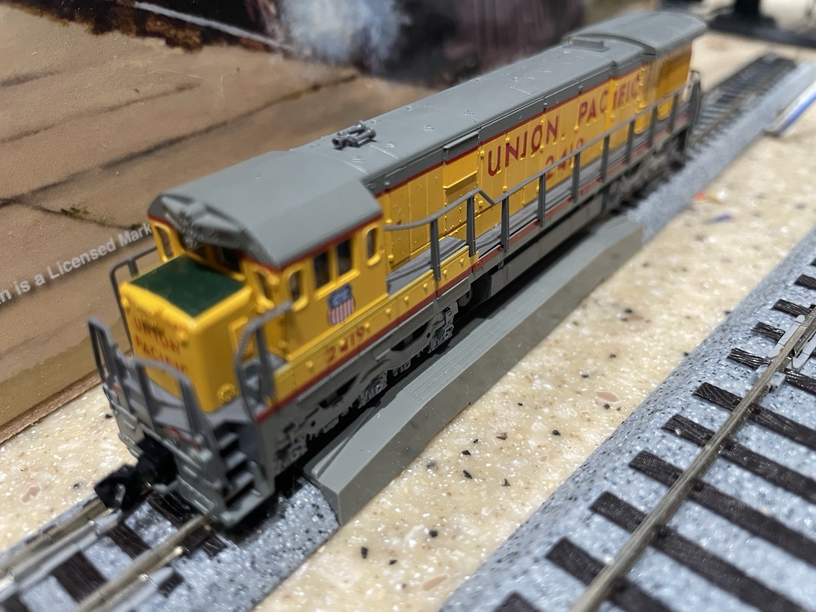 N Scale KATO 176-30C Union Pacific C30-7 UP 2419 Engine Locomotive MTL Couplers