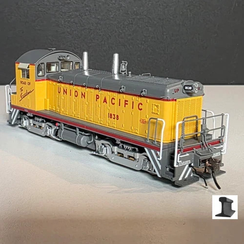 Rapido ~ HO Scale ~ EMD SW9 ~ Union Pacific #1834 ~ DC/DCC Sound ~ 027595