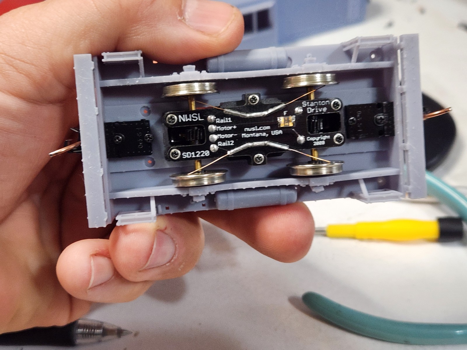 S Scale Freelance “Critter” Switcher Kit 3D Printed With Cab Interior Details