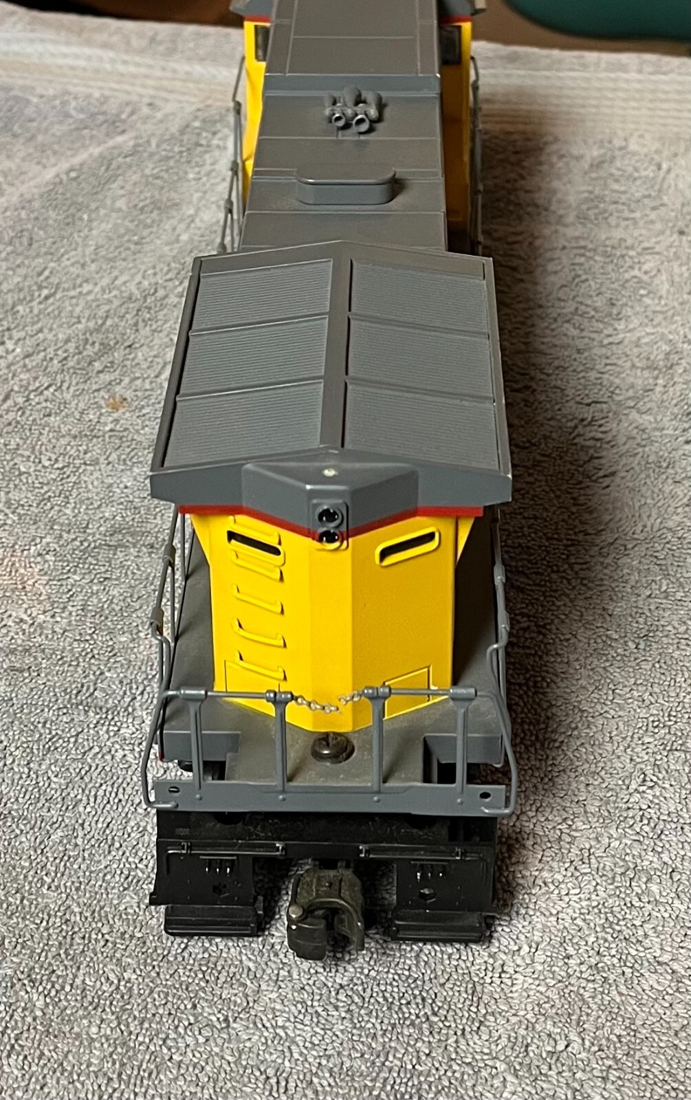 Lionel 6-18205 O Gauge Union Pacific Dash-8 40C Diesel Locomotive C7/box