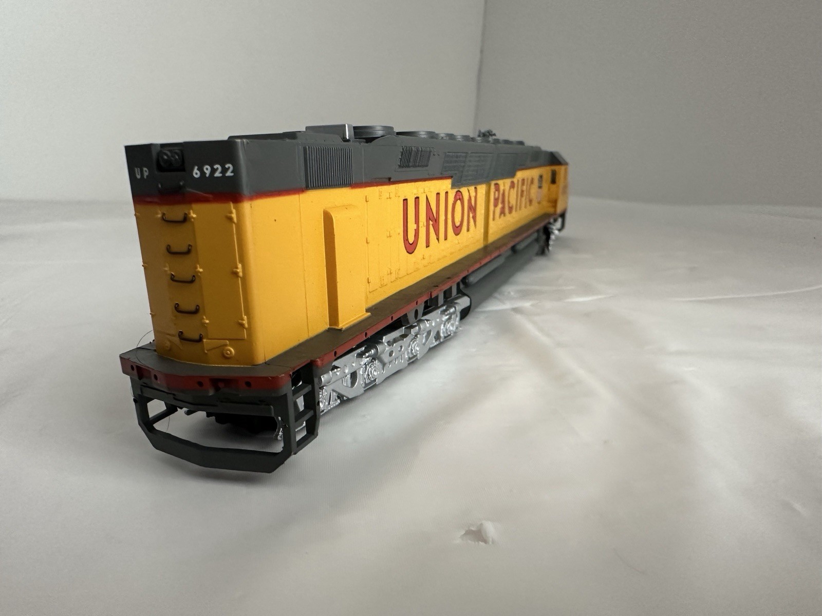 Bachmann Spectrum 81303 HO Scale EMD DD40Ax Union Pacific #6922 NIB