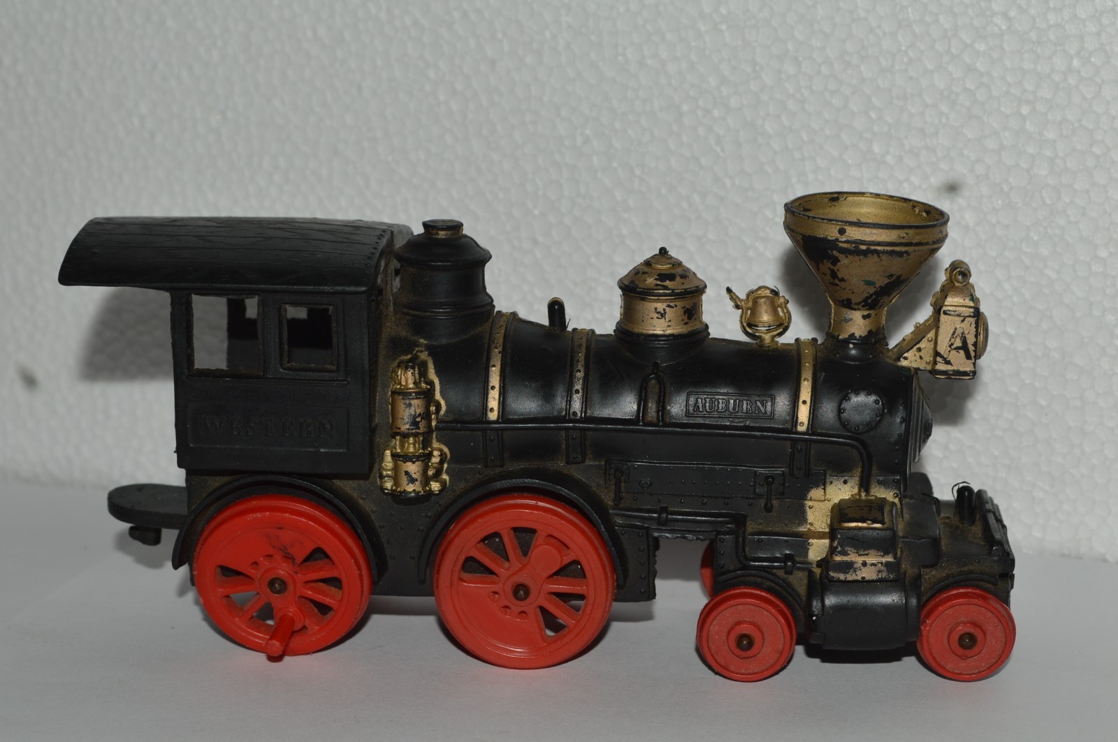 AUBURN Steam Locomotive Rubber Black Gold Red Wheels USA Made 7 Inch 1930’s