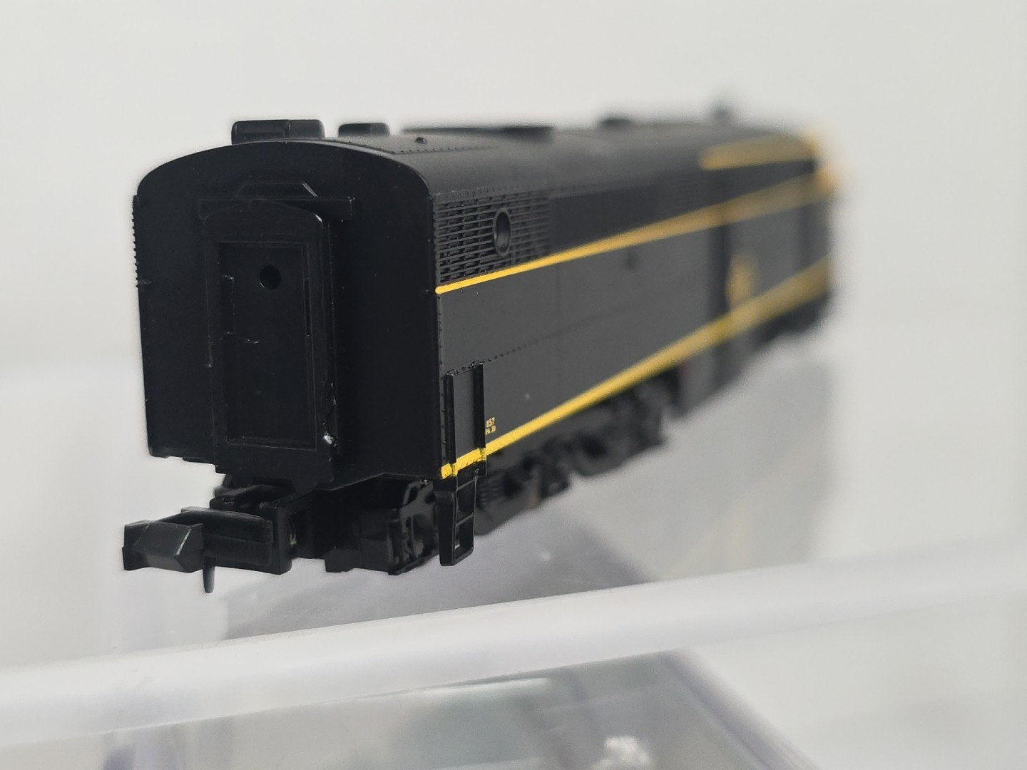Life Like N Scale 7054 Erie 857 Alco PA Diesel Locomotive Ex/Box Runs Well Read