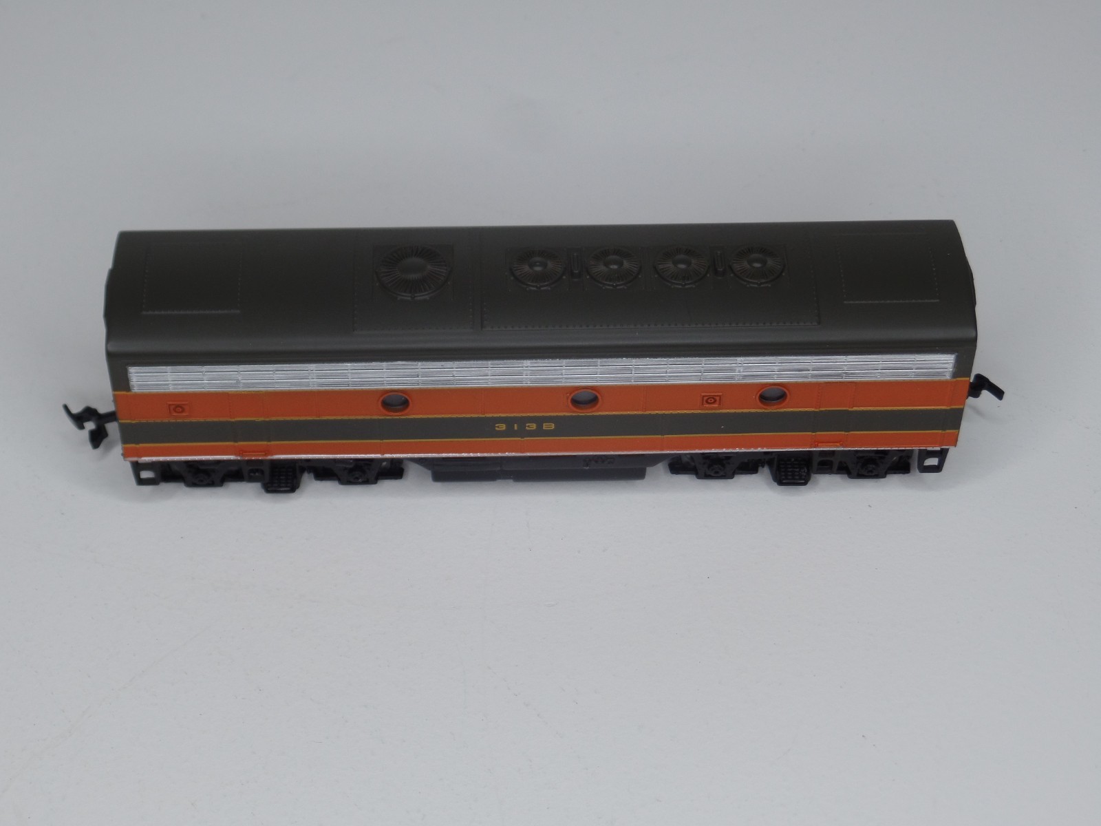 Bachmann Plus HO Scale 1:87 Great Northern #31209 EMD F7B #31207 EMD F7A Engines