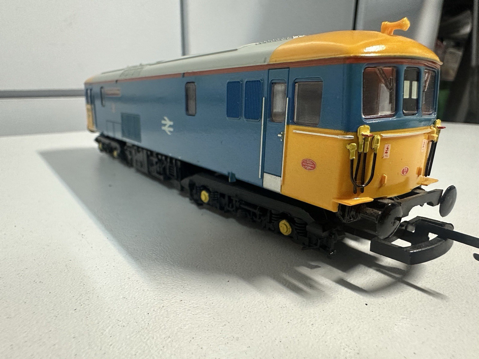 LIMA CLASS 73 004 BR BLUE YELLOW BLUEBELL RAILWAYS BOXED