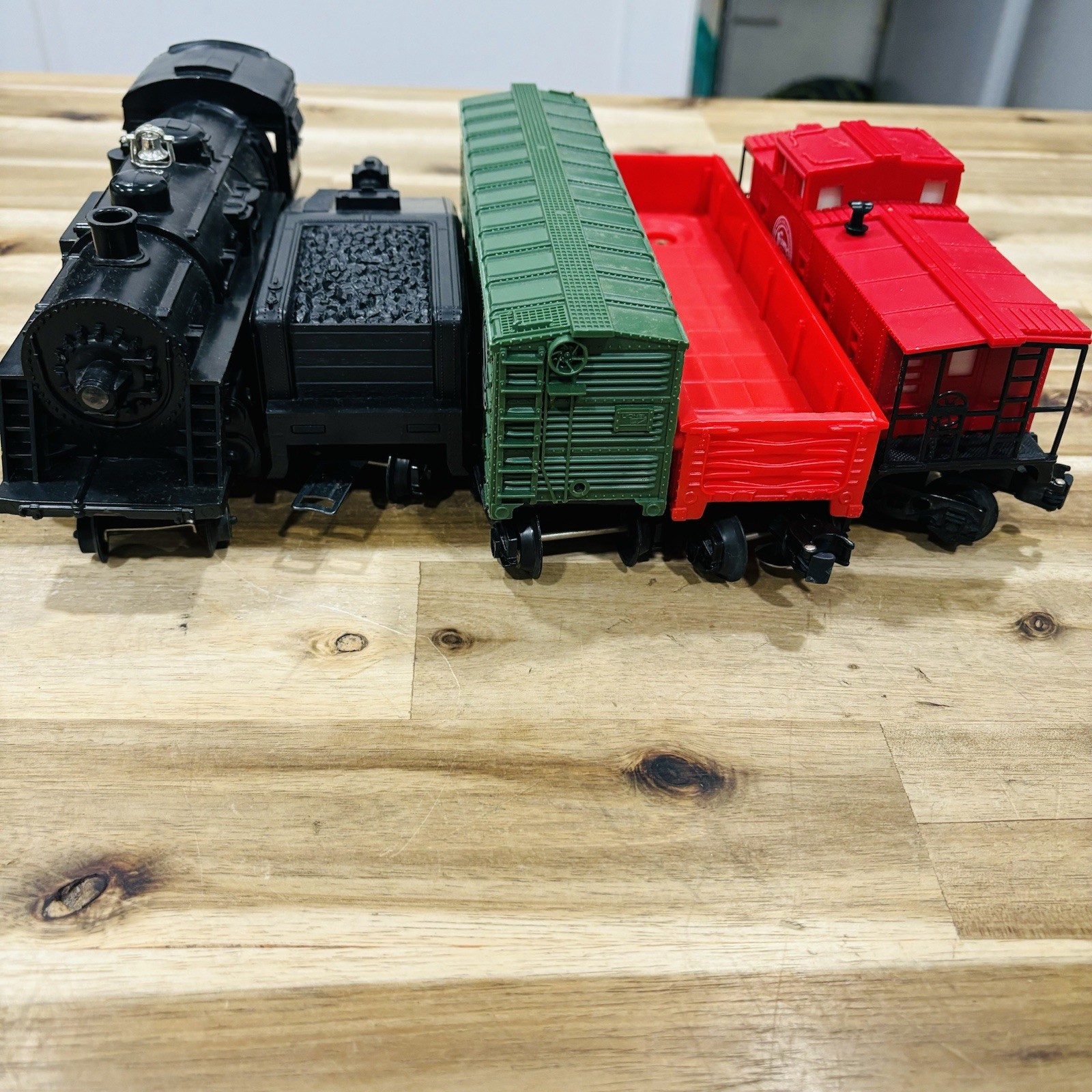 Vintage Lionel 8902 Atlantic Coast Line Locomotive Midnite Flyer Set Caboose