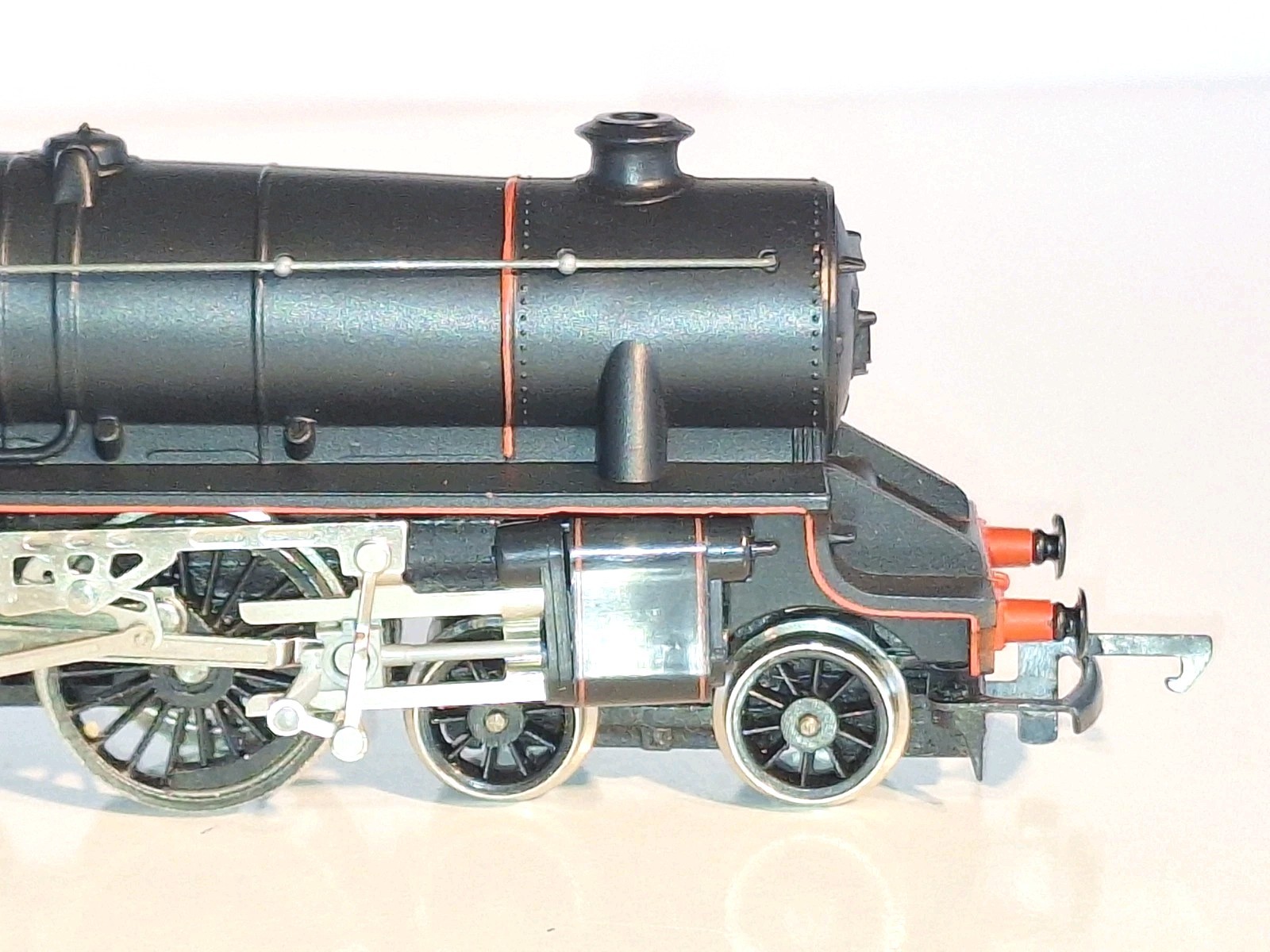 Hornby R320 LMS Black 5 4-6-0. New Old Stock. Mint Cond. Boxed. 2 Rail DC. OO