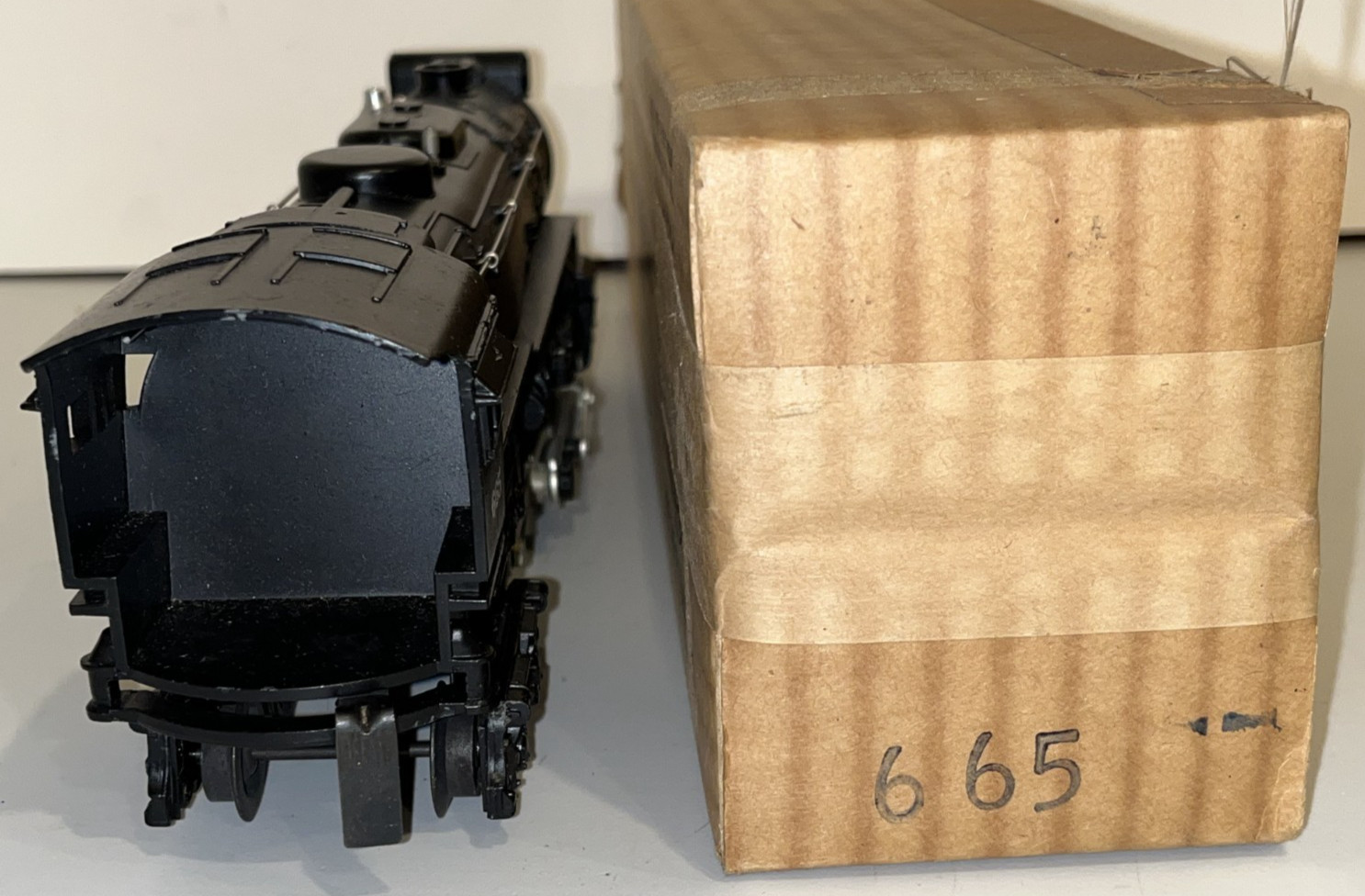 Lionel Postwar 665 4-6-4 Steam Engine ONLY with Box – Fabulous box and engine