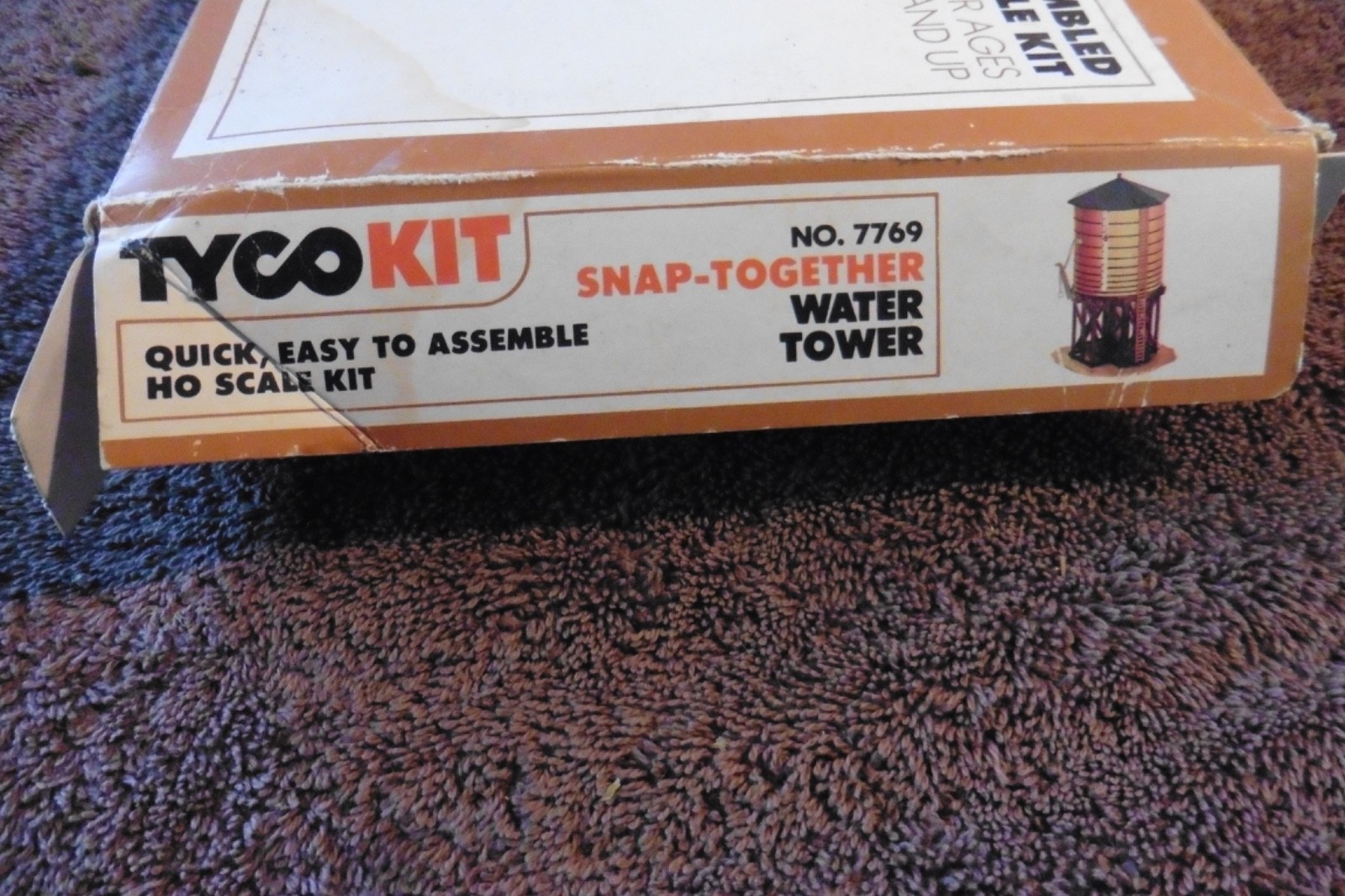 Vtg Lot of TYCO HO Scale Box Car Log Dump Building Kits INCOMPLETE FOR PARTS