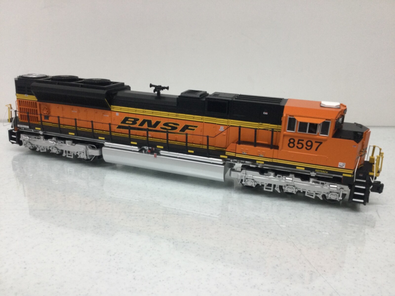 Atlas #30138151 BNSF SD 70ACe Diesel #8597 w/PS 3.0 3 Rail New
