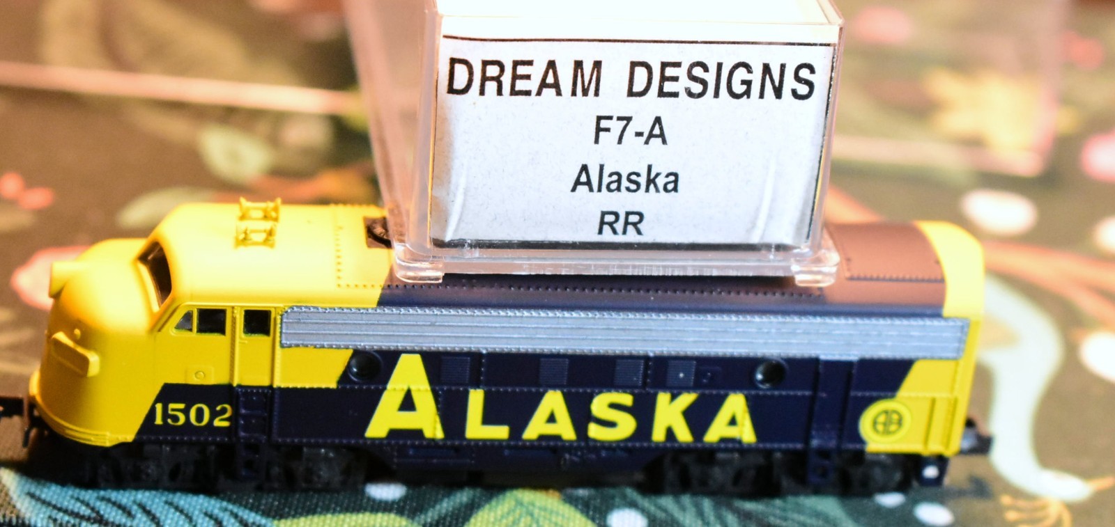 N Scale KATO Dream Designs Alaska RR F7 A/B/A Locomotives 1500 1502 1530 EX