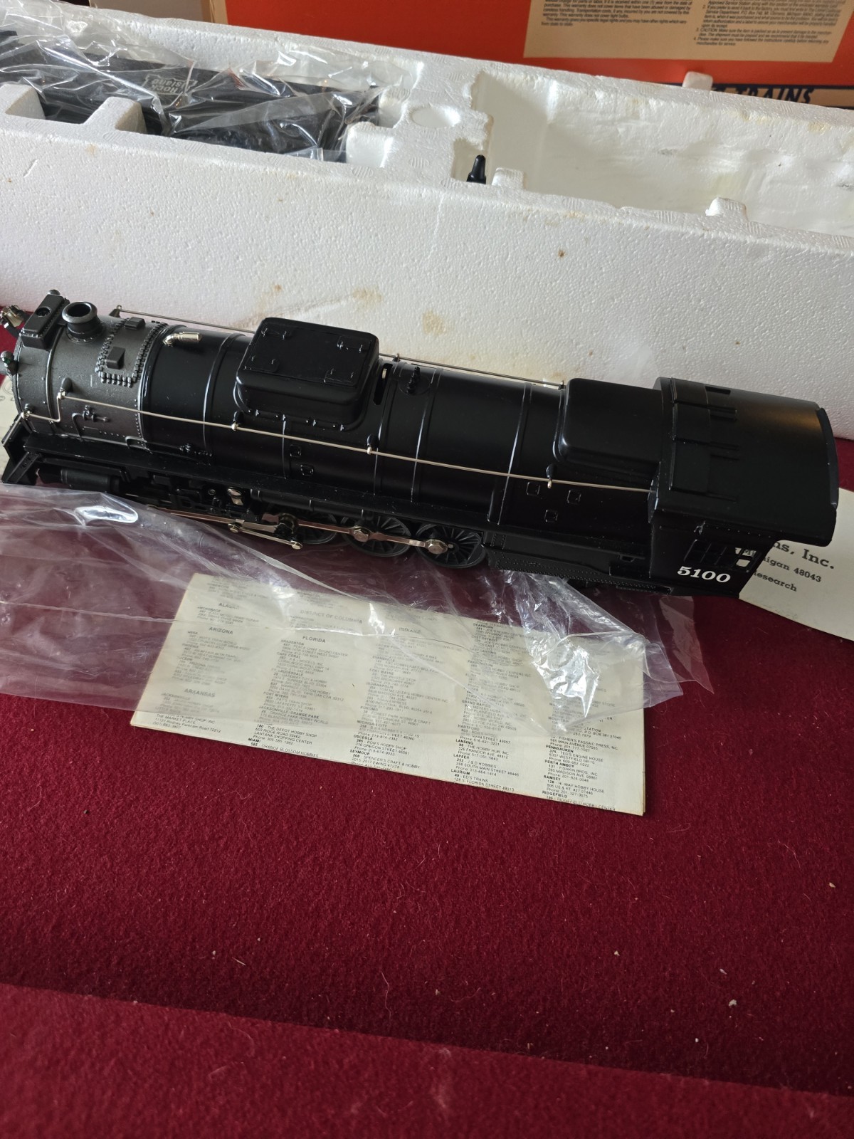 LIONEL 18001 ROCK ISLAND 4-8-4 LOCO & TENDER W SMOKE & SOUND IN BOX