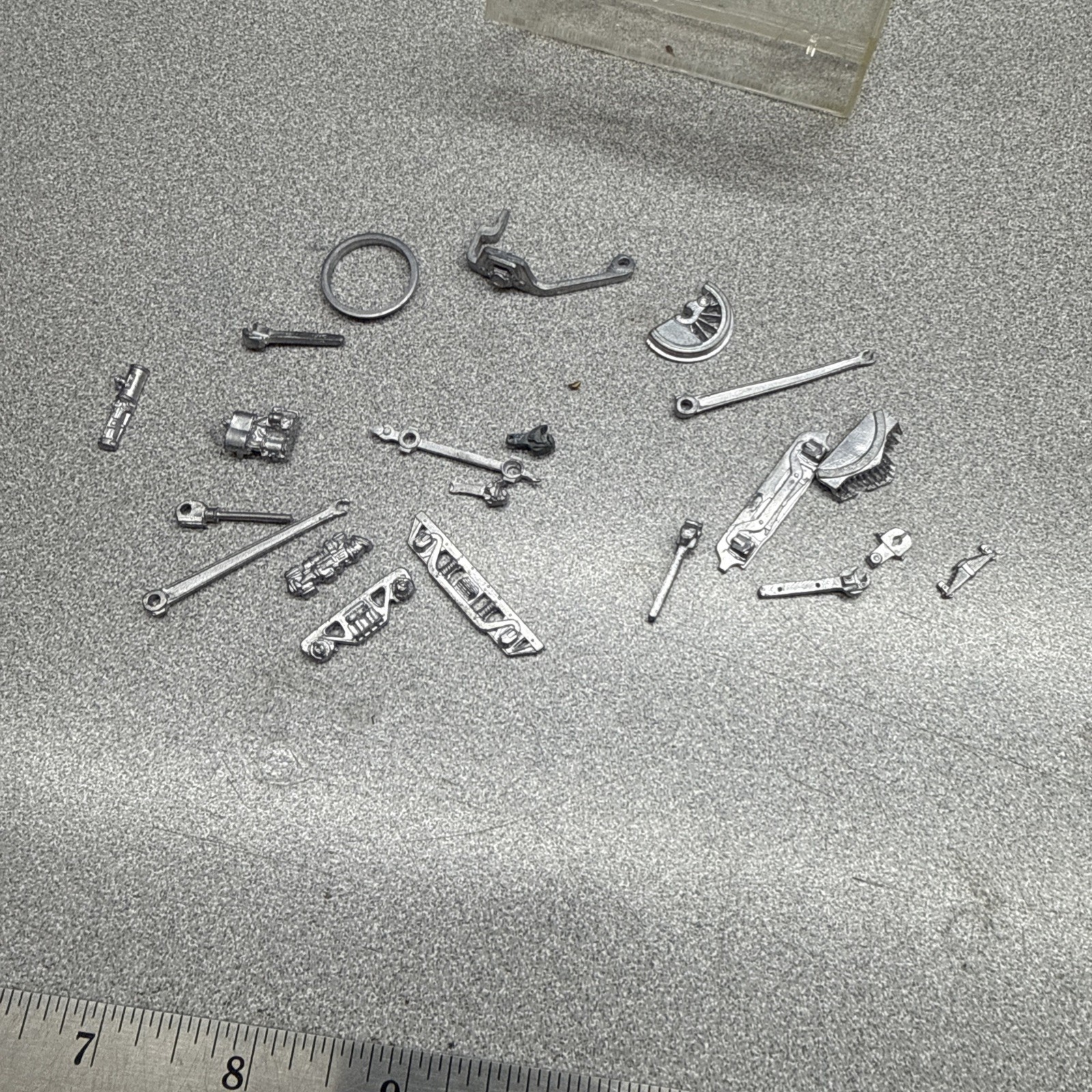 Steam Locomotive Junk pile White Metal Details Ho Scale