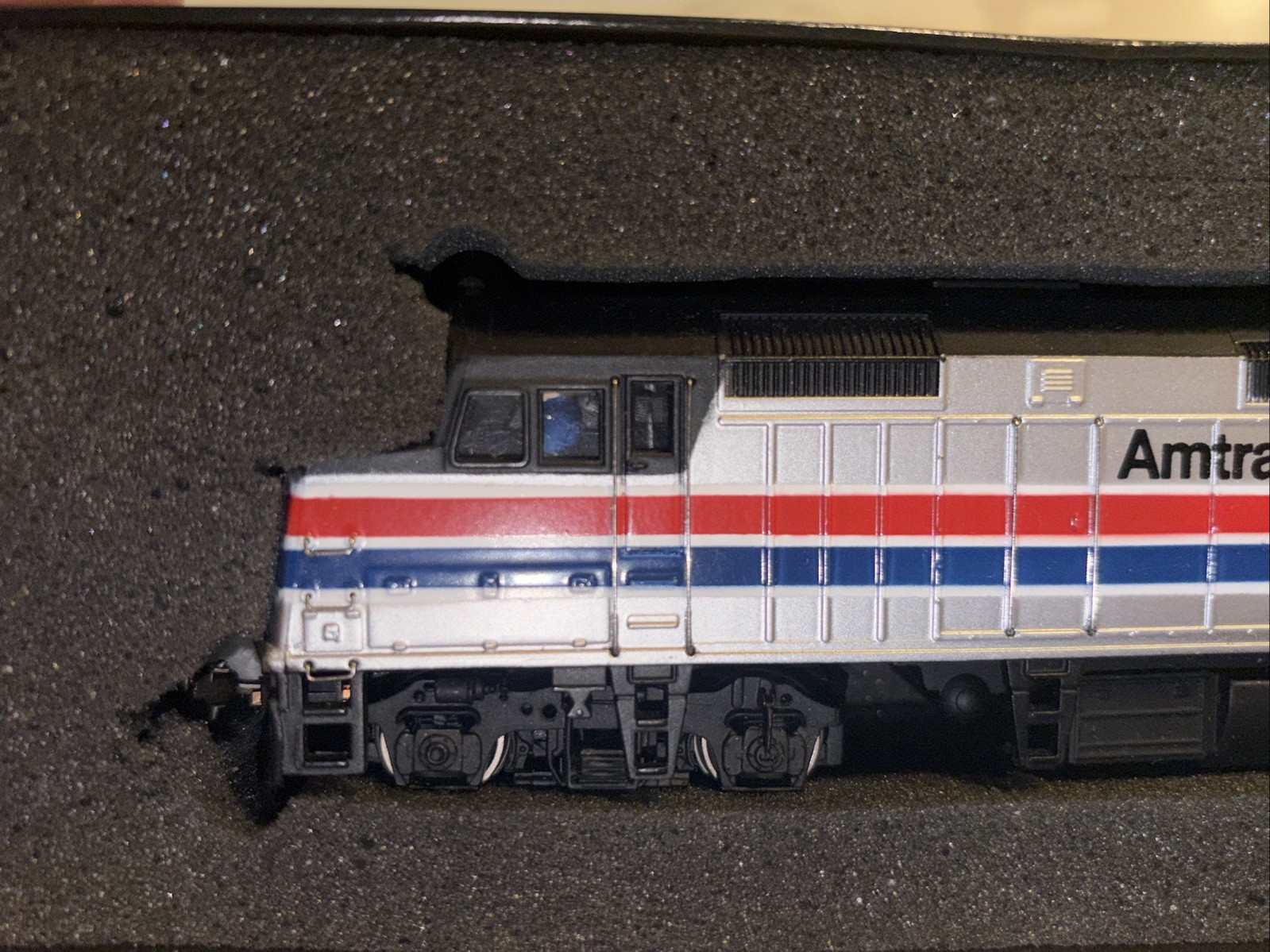 LI005 BACHMAN SPECTRUM 87017 train Ho Locomotive diesel EMD F40 PH Amtrak 227