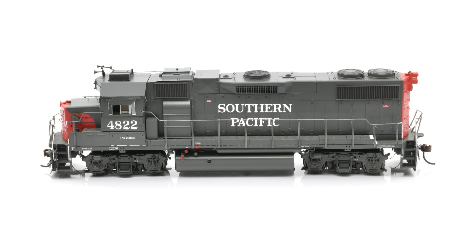 Athearn Genesis GP38-2 | Southern Pacific SP 4822 | DC/DCC Ready | ATHG40514