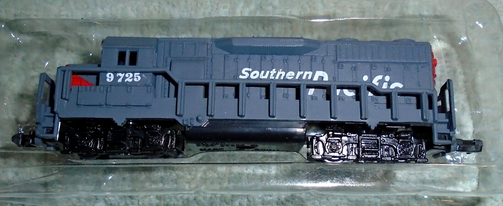 N Gauge Southern Pacific High Speed Metal Products Static Diesel 7 Pieces